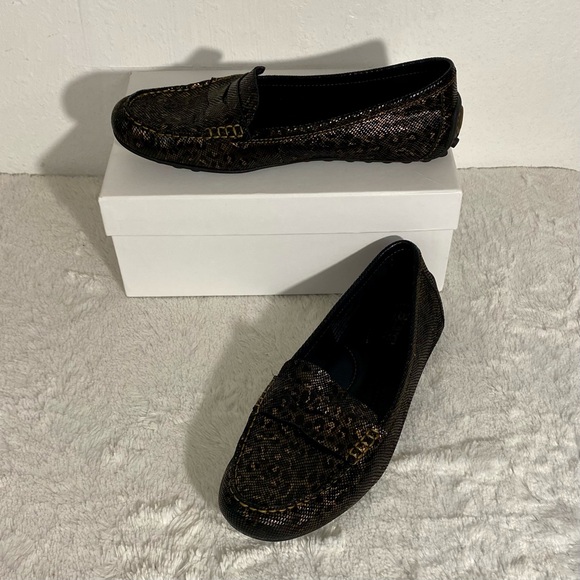 Born Malena Leather Black Multi Print Driving Loafers Women’s Size 9M - Picture 1 of 12